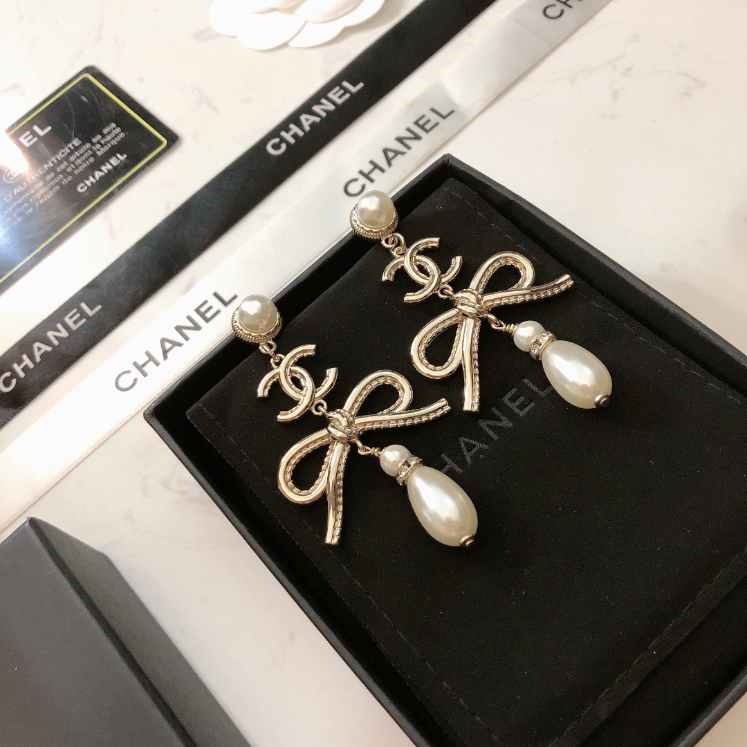Chanel Ear studs  earrings High