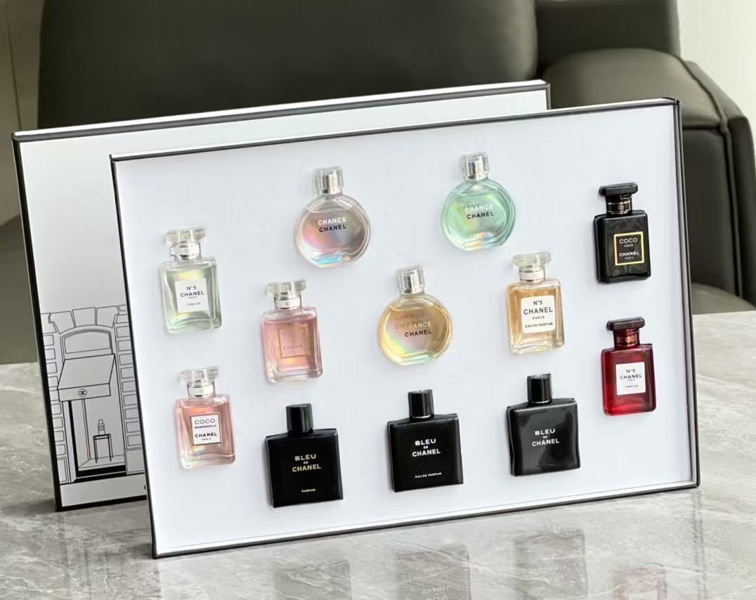 Chanel perfume sample 12 pieces