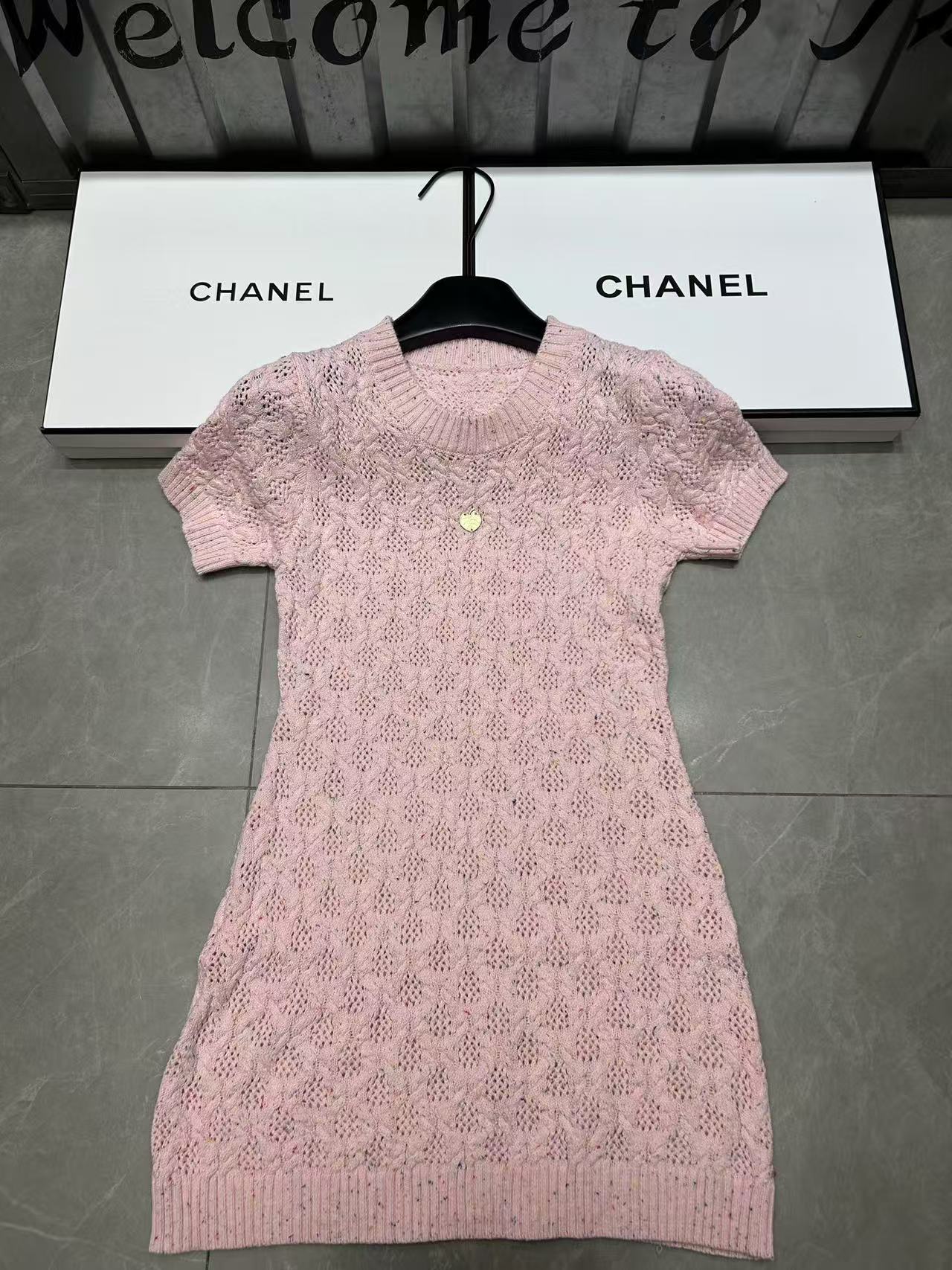 Knitted dress