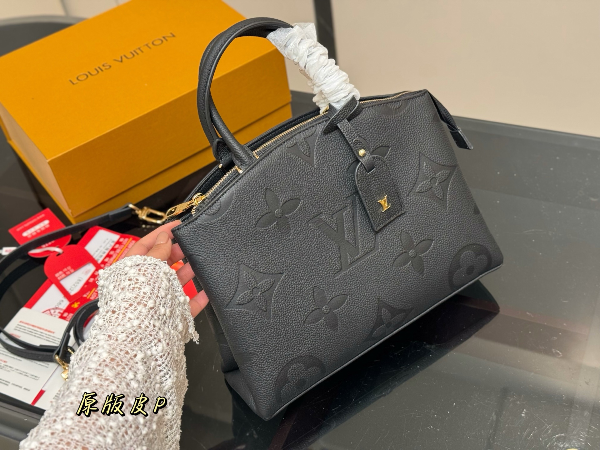 LV soft grain cowhide handbag shoulder bag