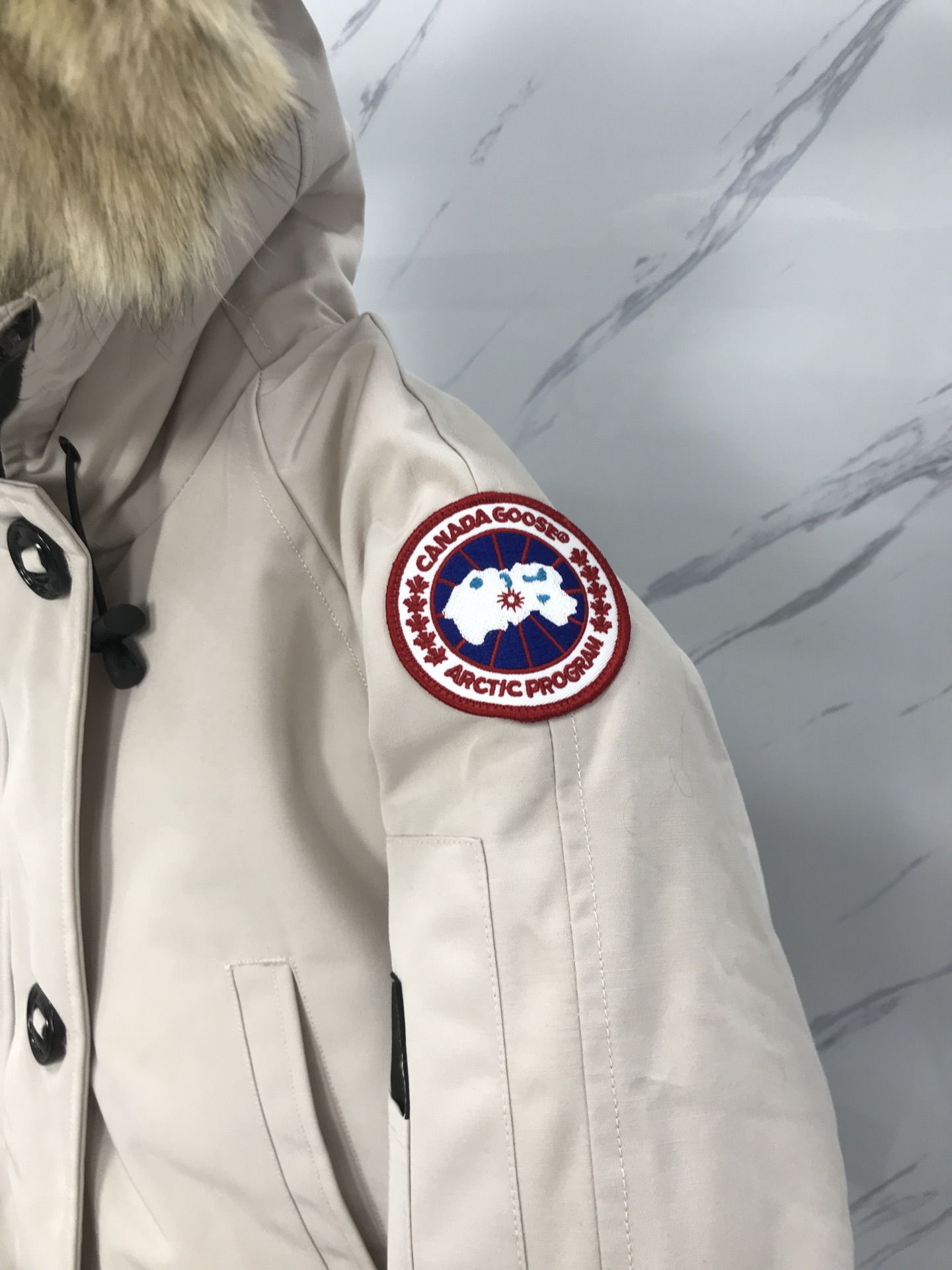 Canada Goose Chilliwack Pilot Jacket 02