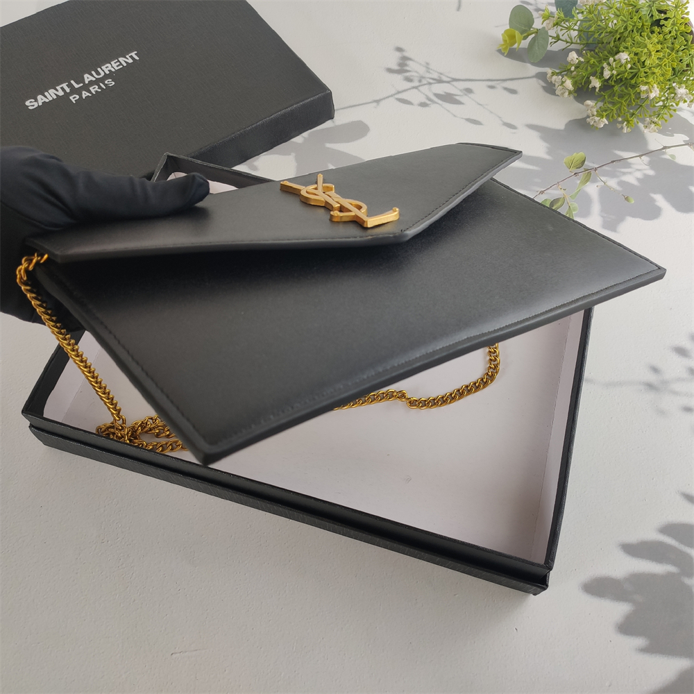 YSL Grain de Poudre Uptown Chain Wallet