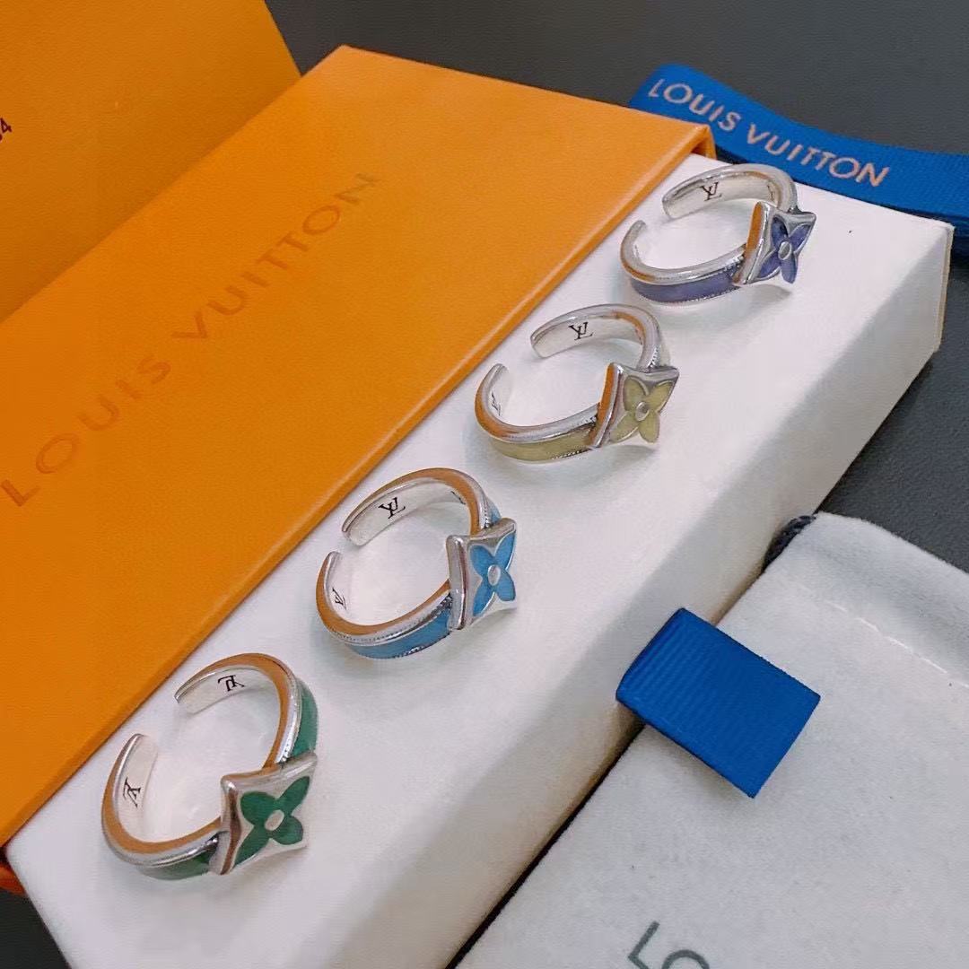 Louis Vuitton couple vintage ring