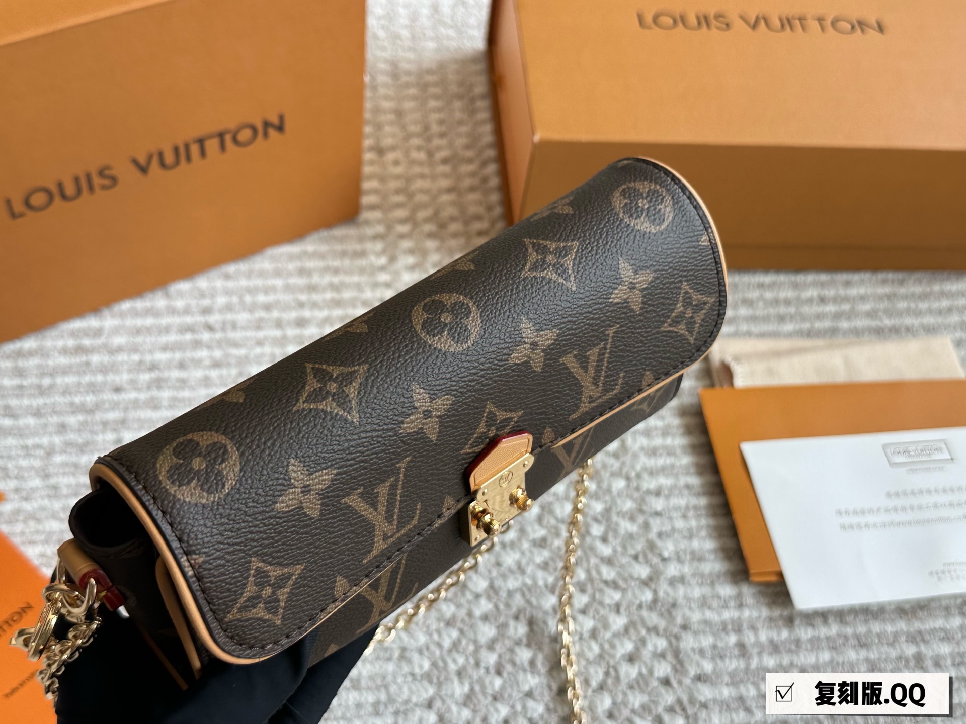 LV new Pochette Camille chain bag