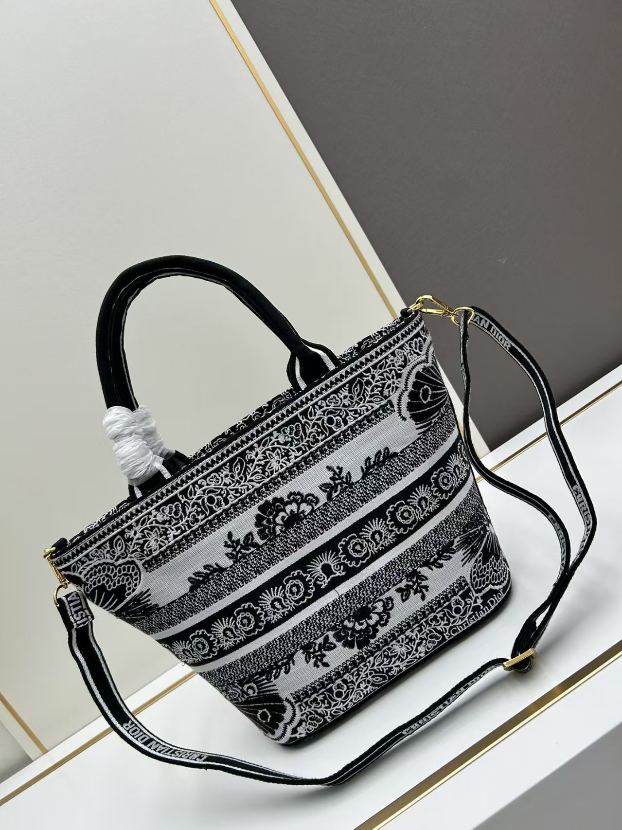 High Dior neverfull handbag