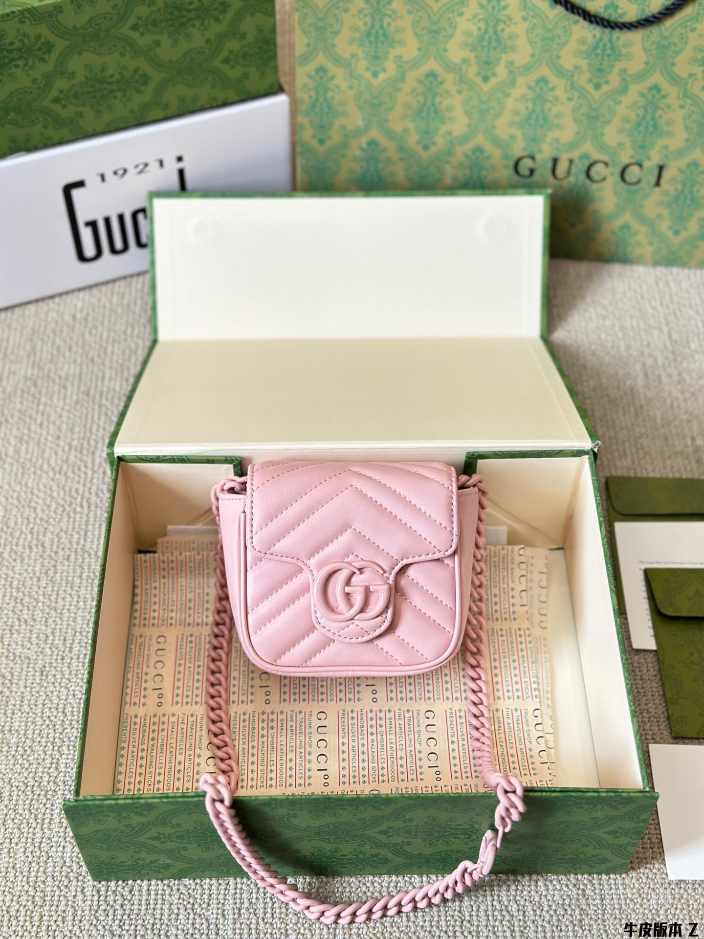 Gucci GG Marmont bag