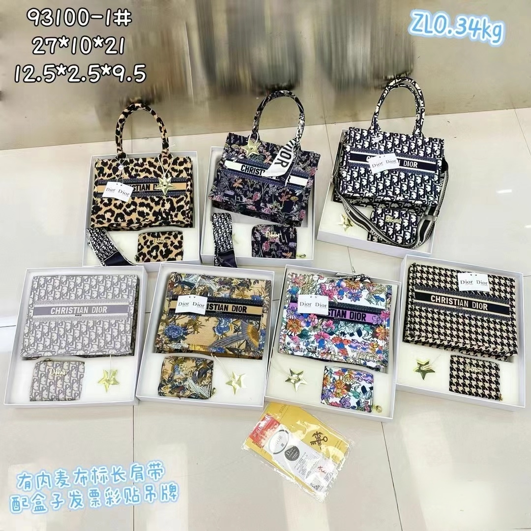 Dior tote bag