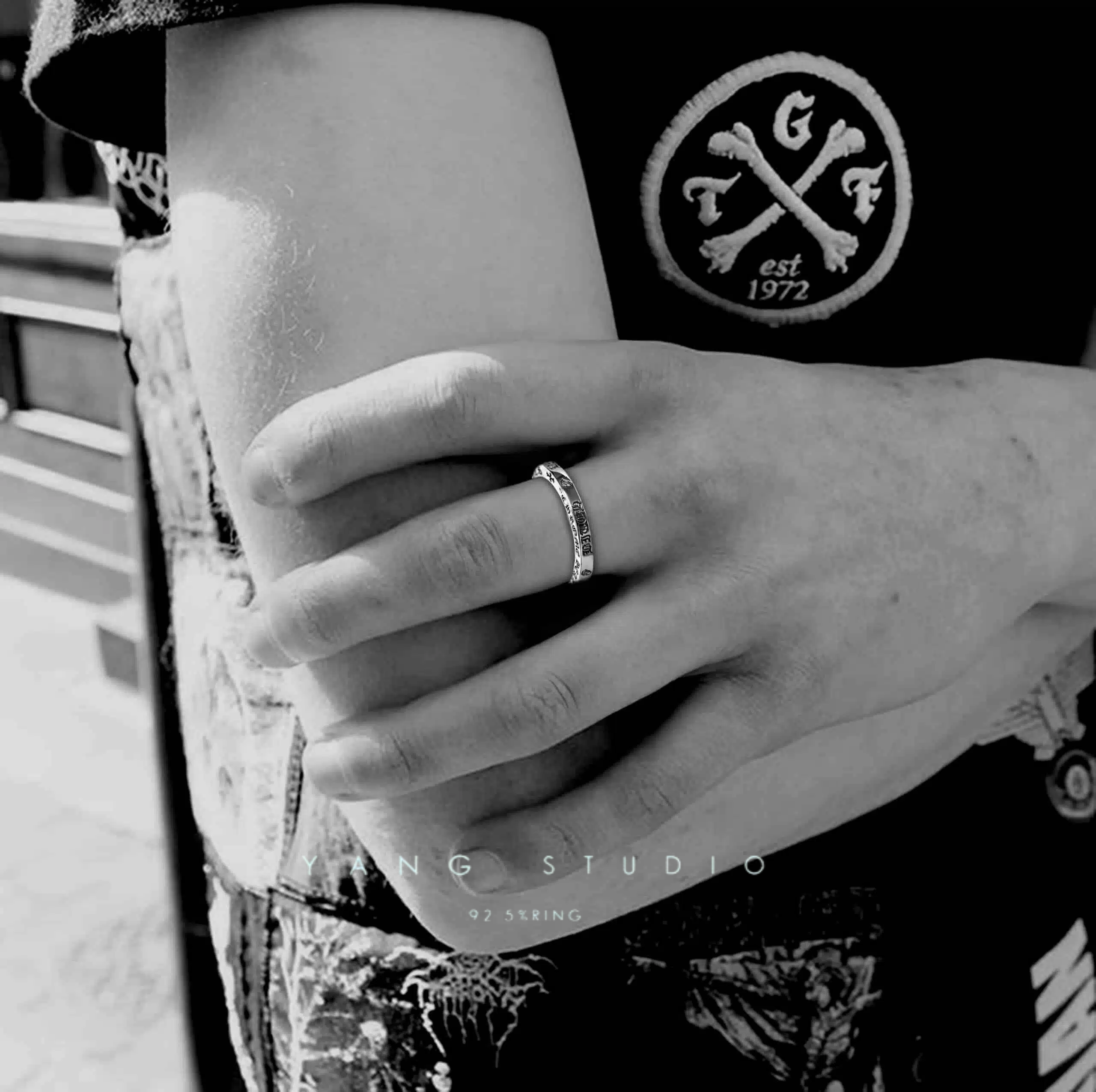 3MM THE ROLLING STONES B*TCH SPACER RING
