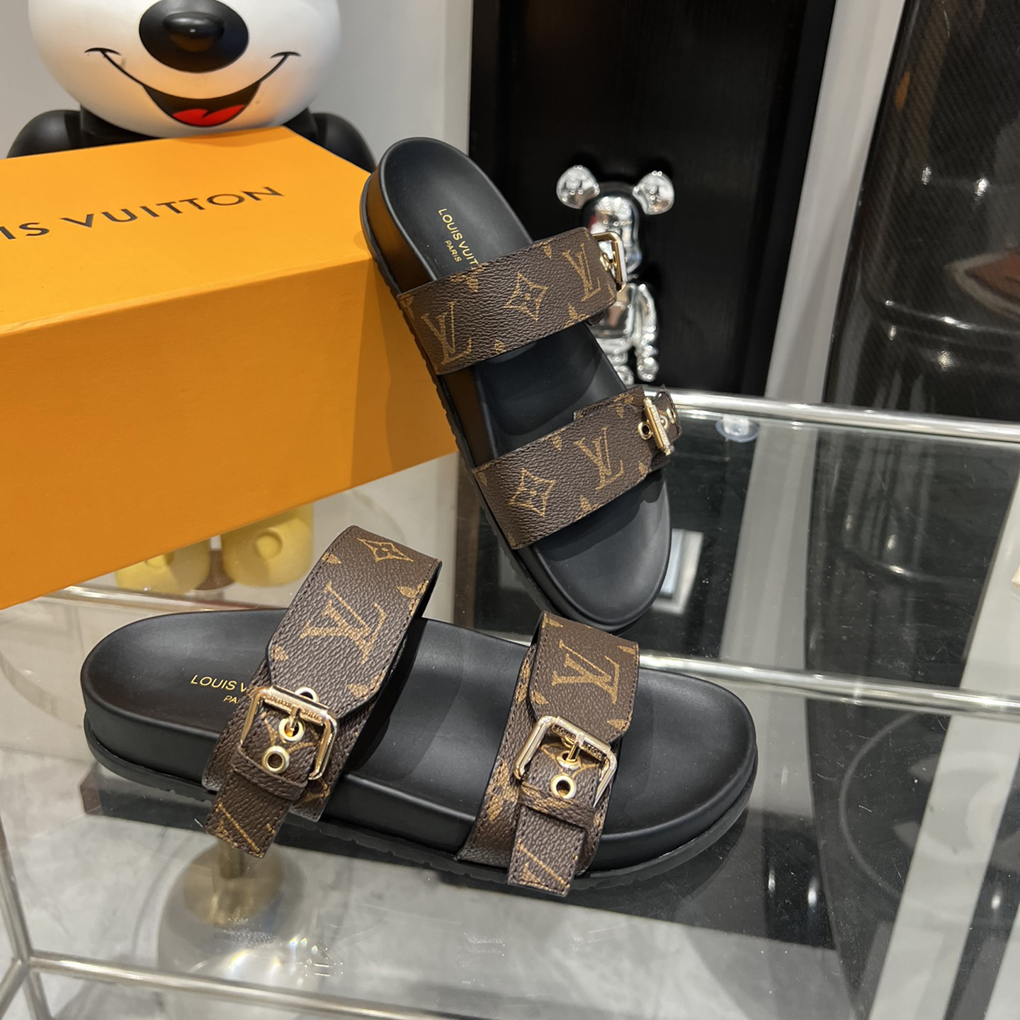 LV 24ss High unisex slippers