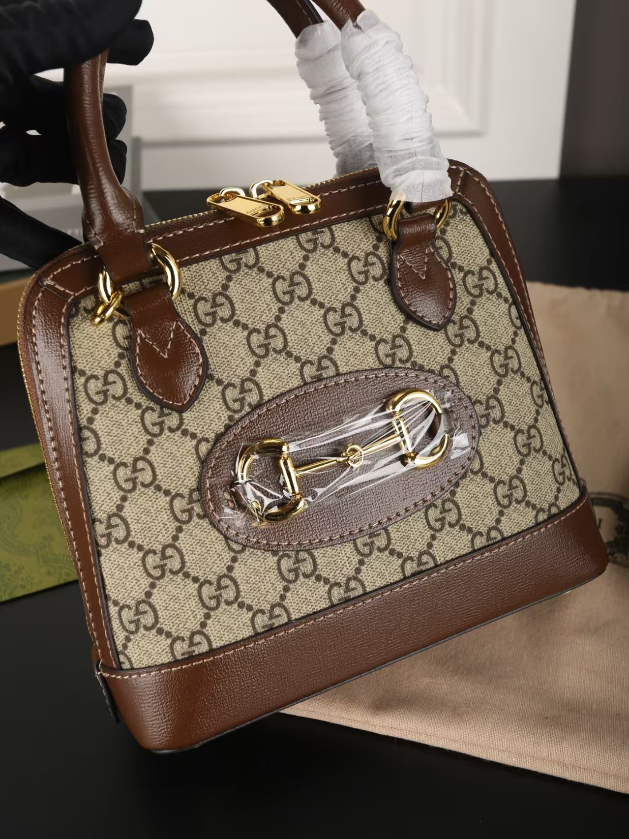 GUCCI Horsebit 1955  Buckle Shell Bag Shoulder Sling Handbag