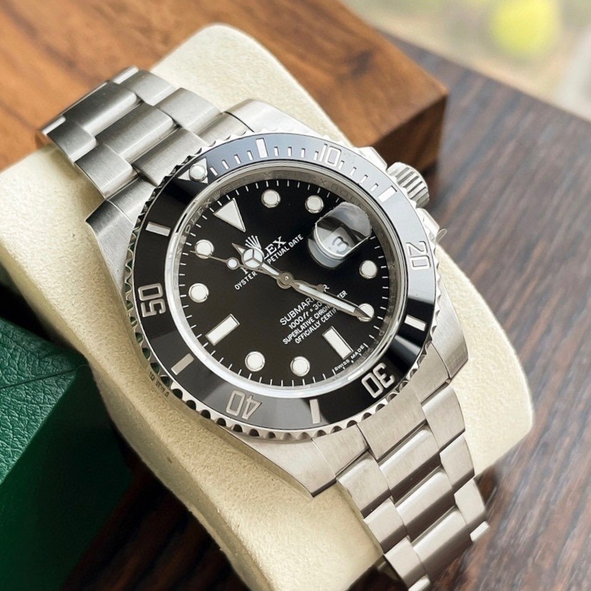 Rolex Submariner watch movement