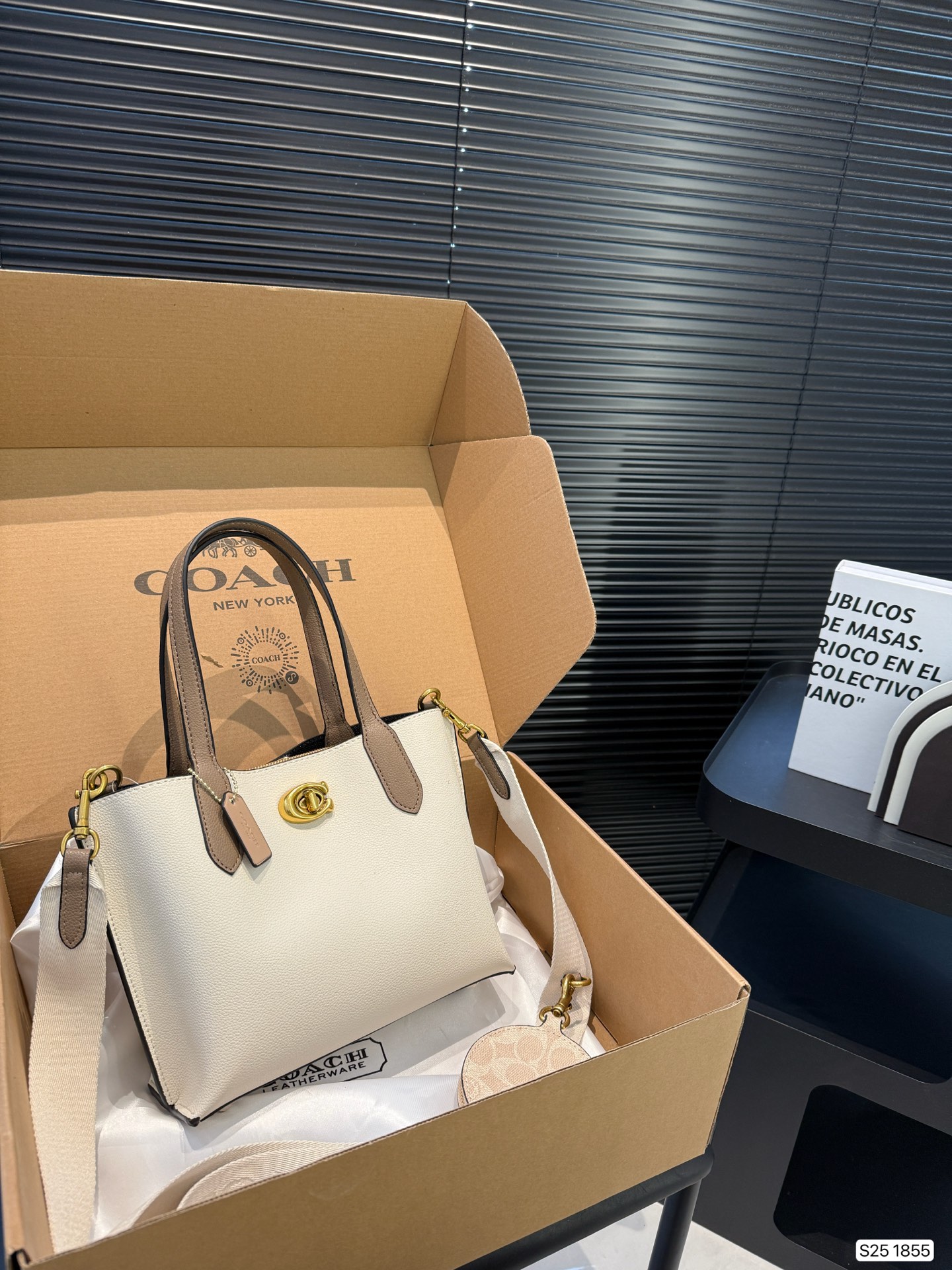 Coach Hot Tote Bag