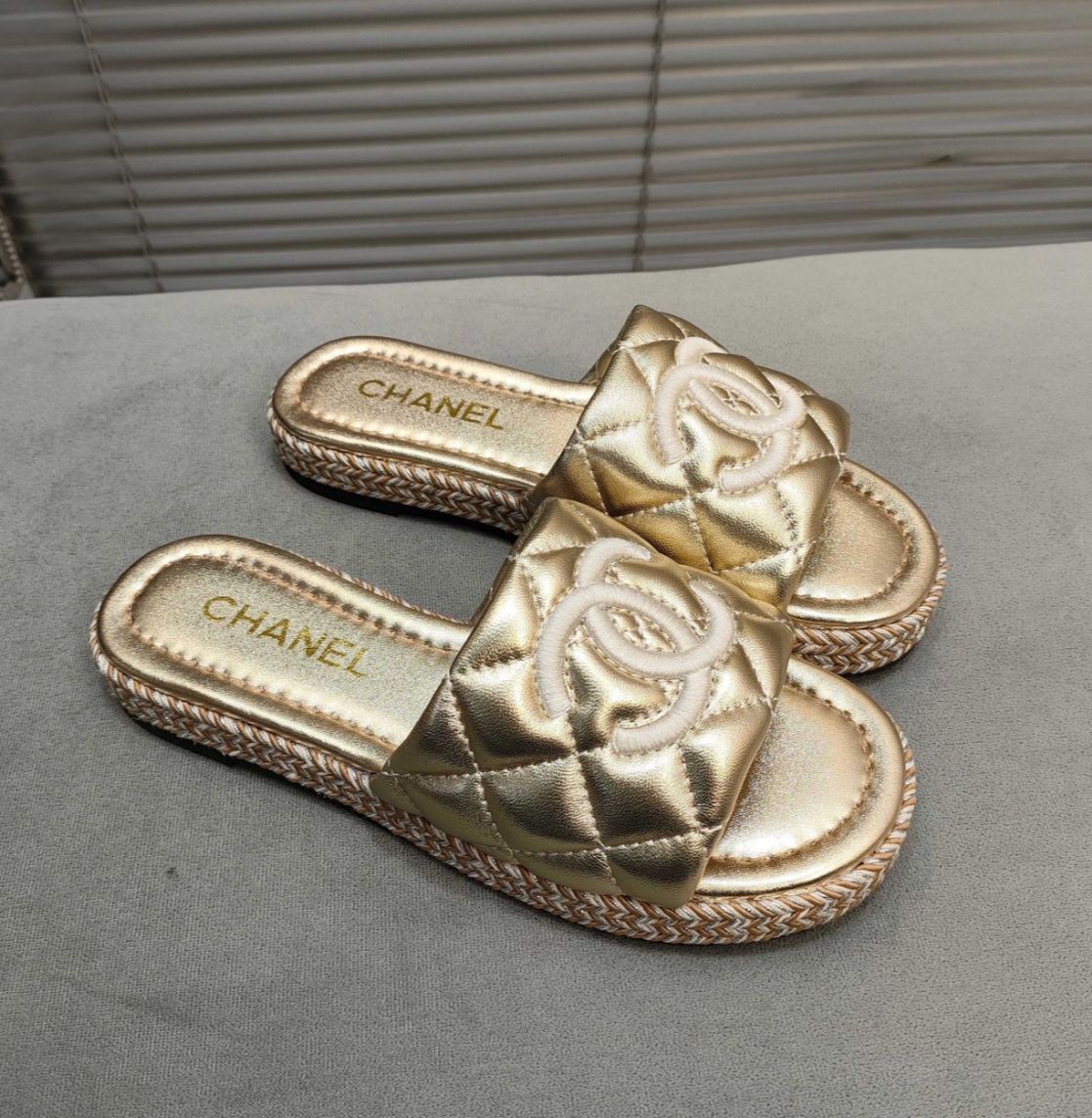 Chanel Sheepskin rubber sole Slippers