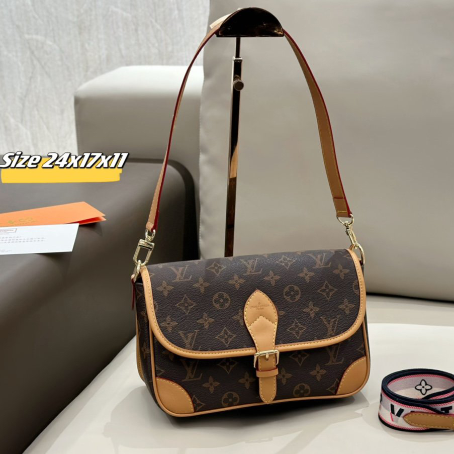 LV Louis Vuitton DIANE handbag Monogram Bag