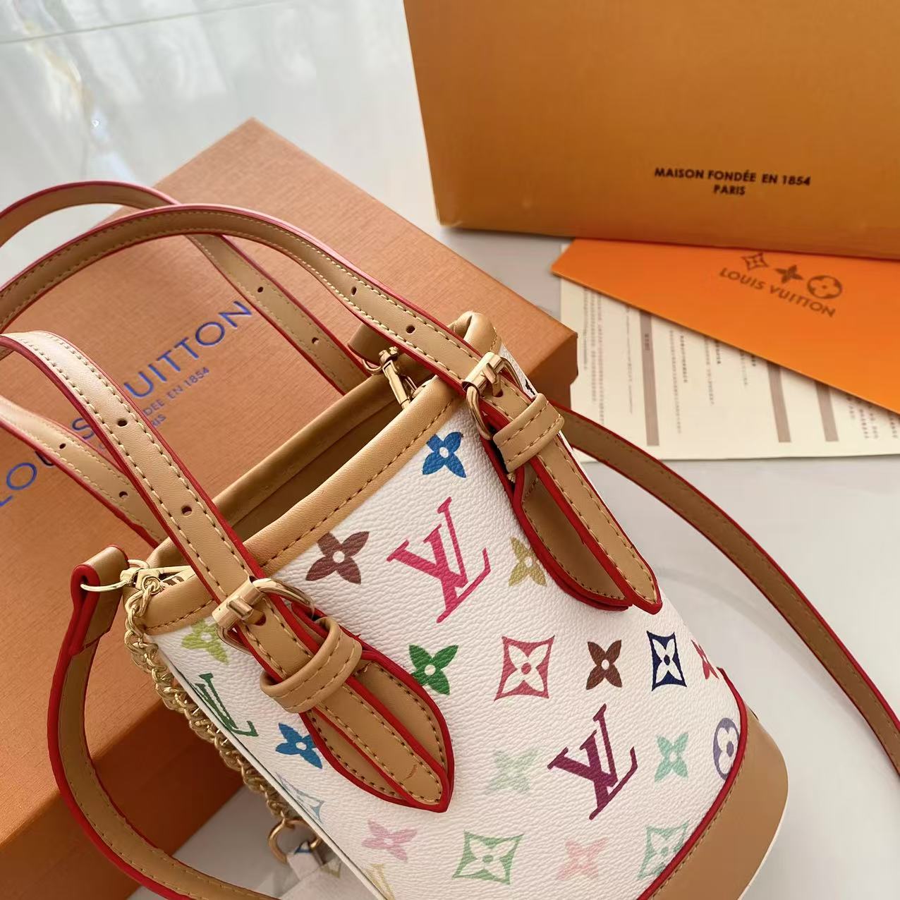 Louis Vuitton women's bag bucket bag shoulder bag luxury crossbody bag