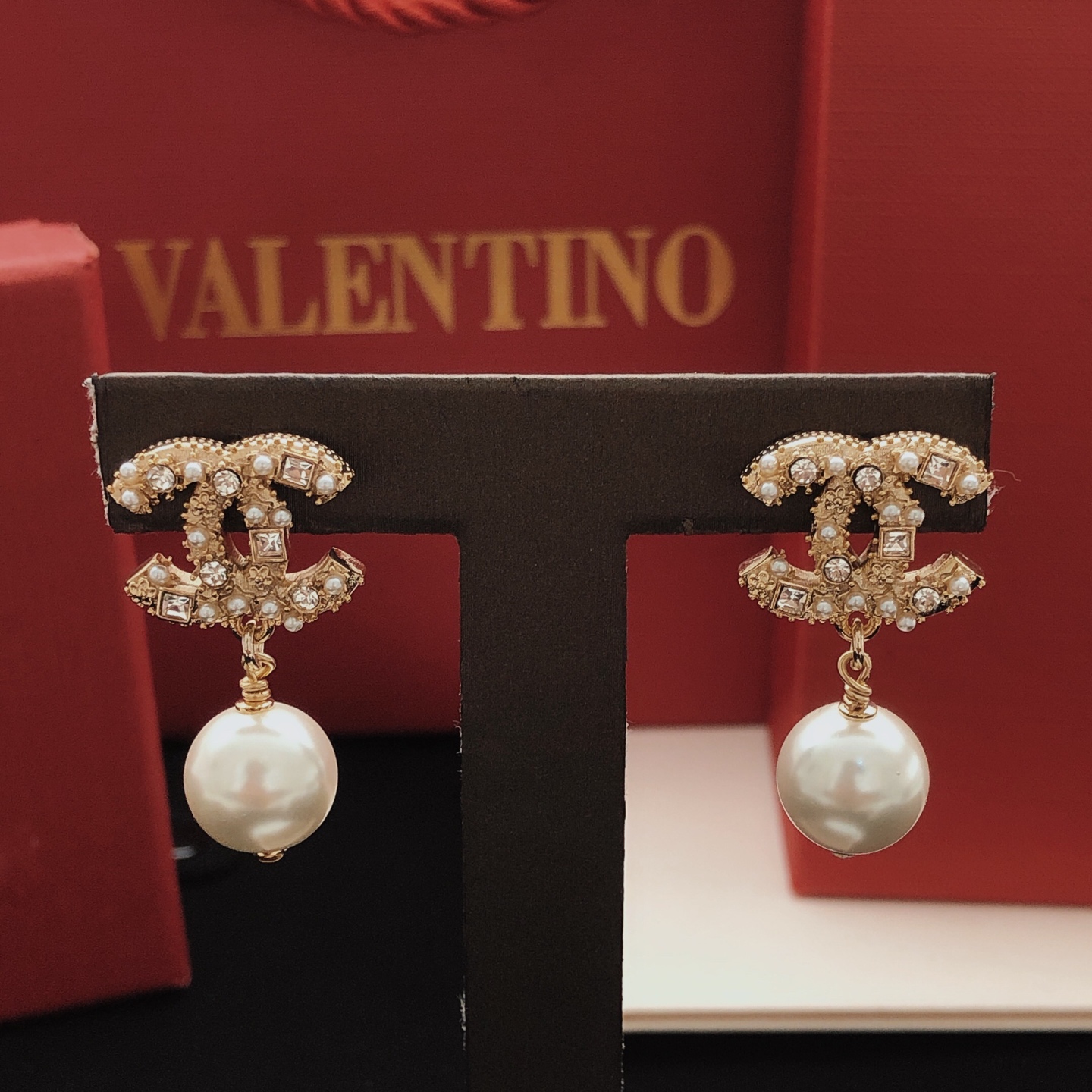 chanel Square diamond pendant pearl earrings