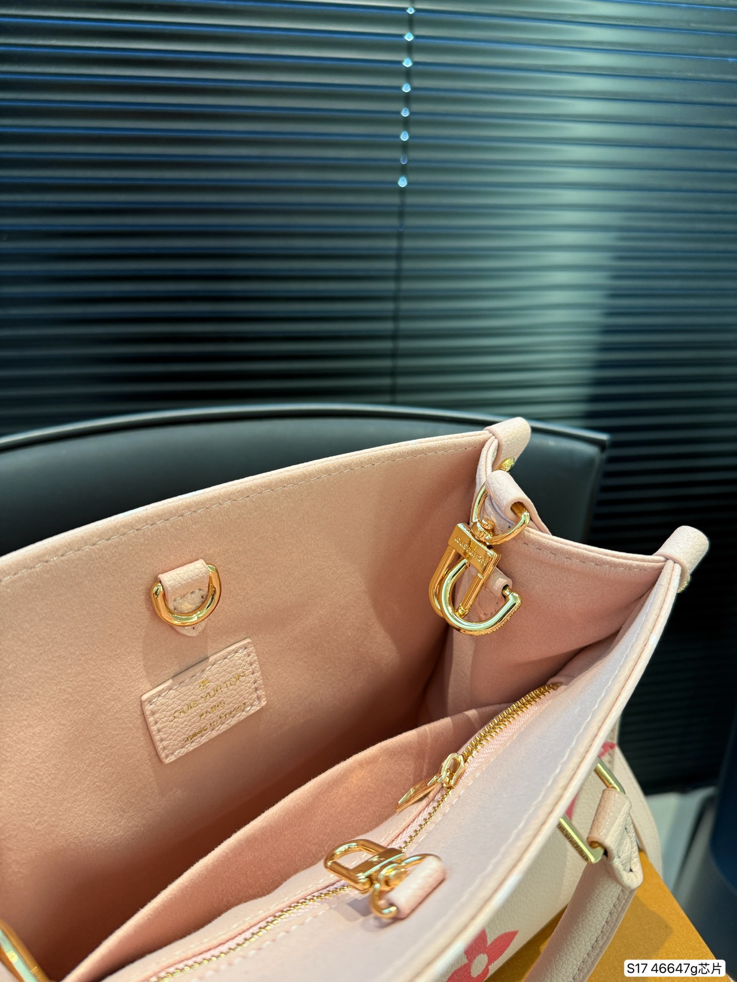LV Fashion Tote Bag