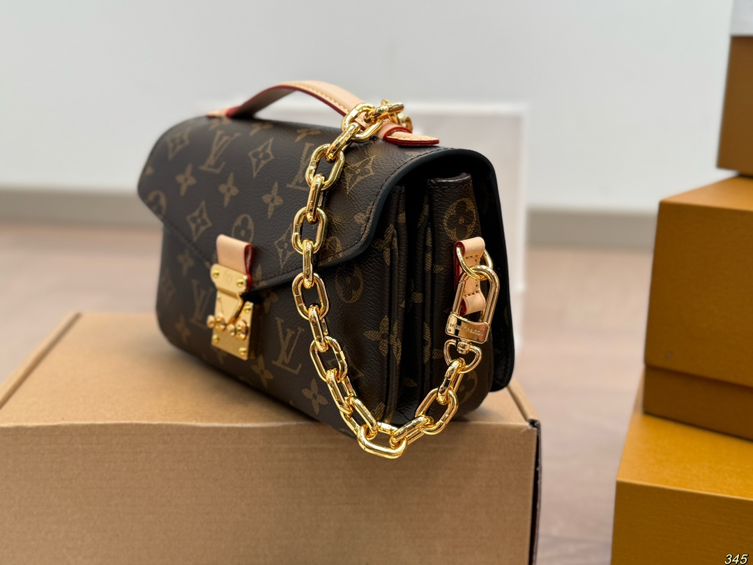 LV high-quality messenger bag