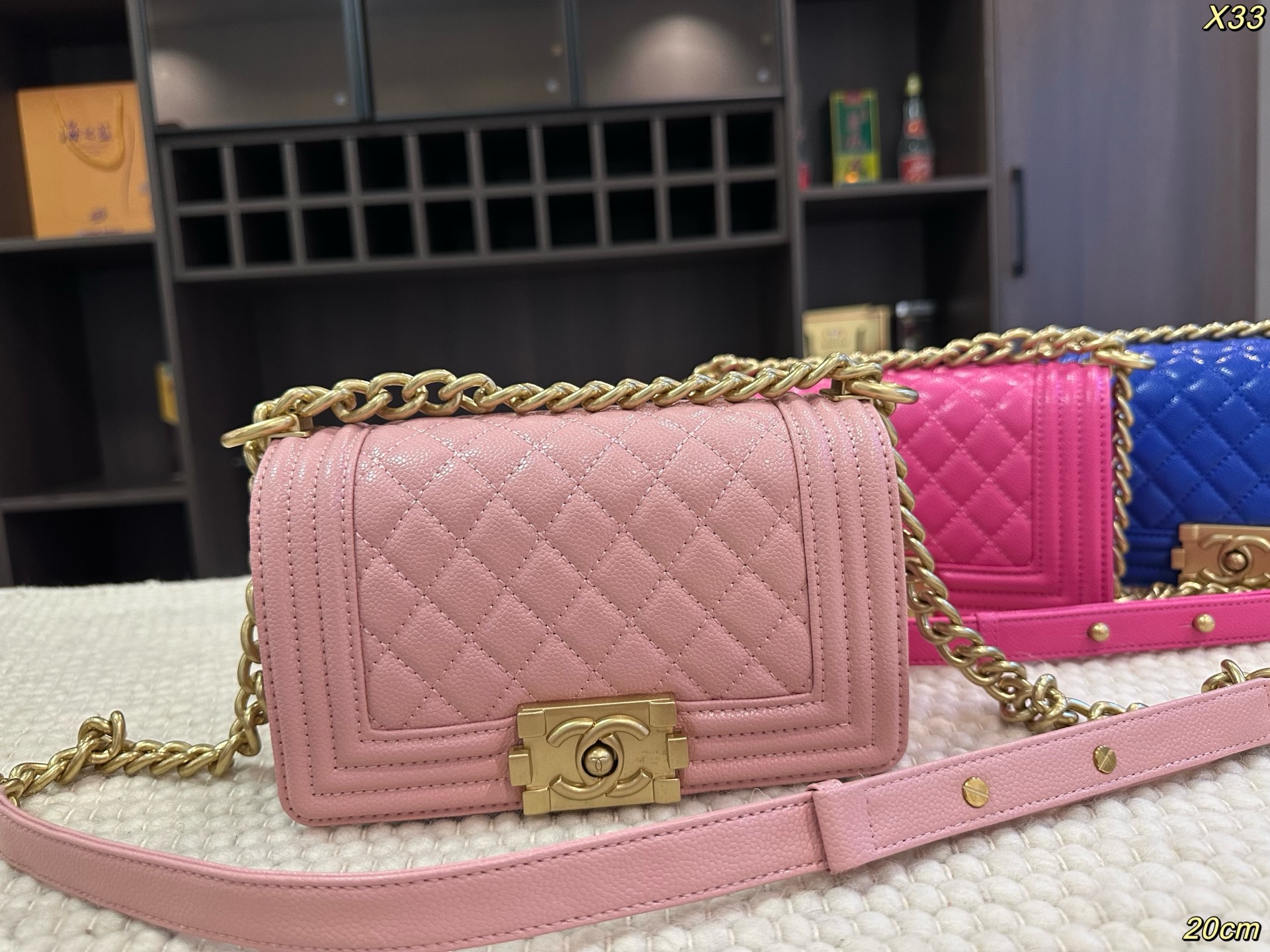CHANEL chain shoulder crossbody bag