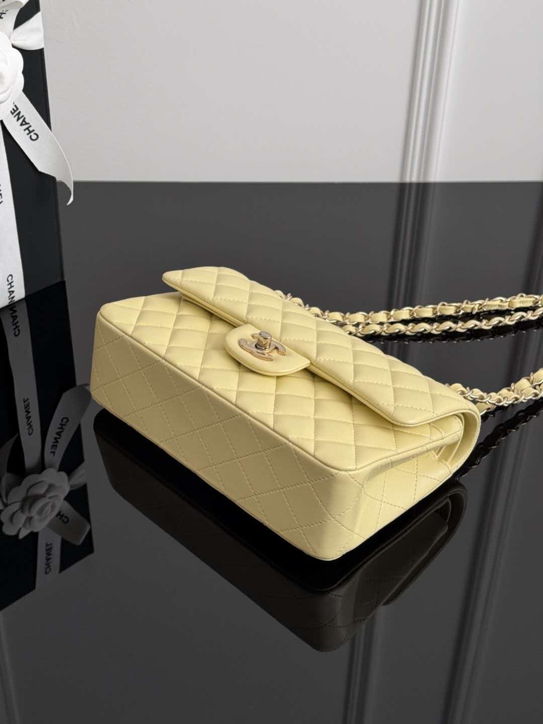 12A HIGH quality Chanel bag