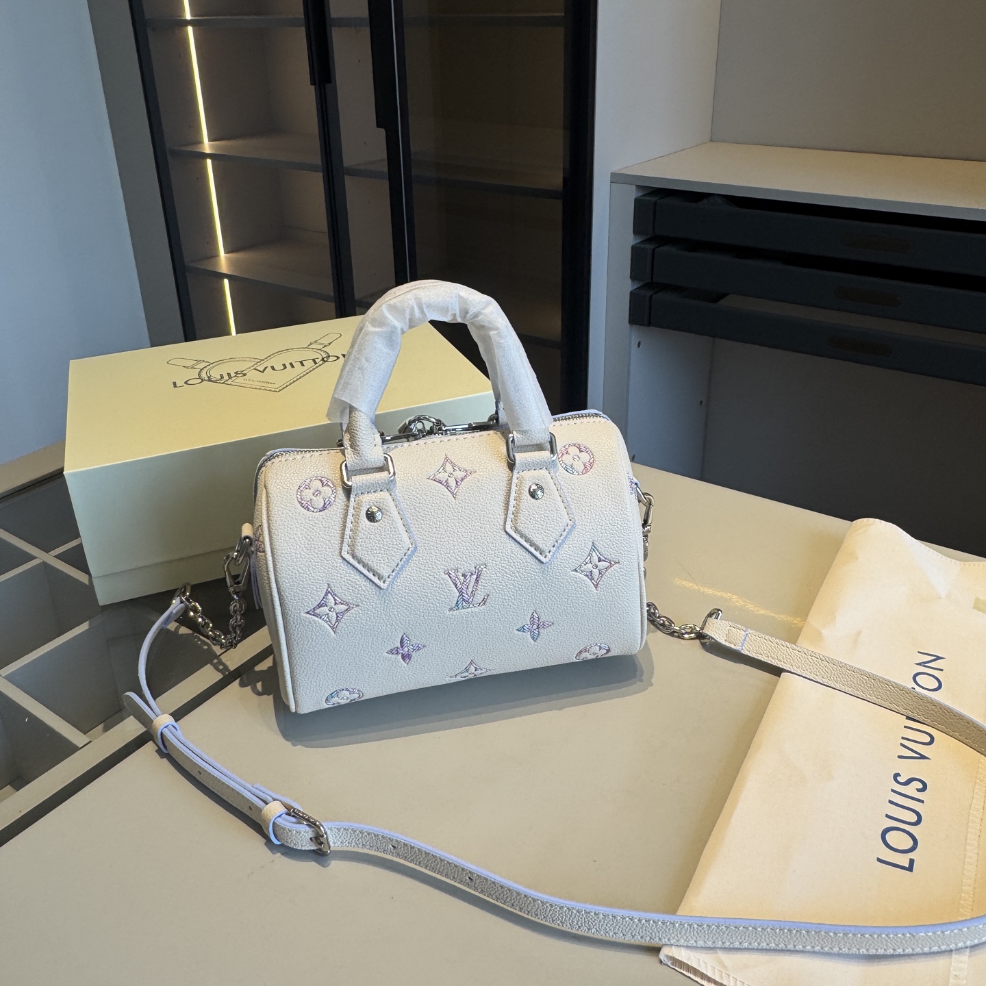 LV Dreamy Purple Series Speedy 20 Bag
