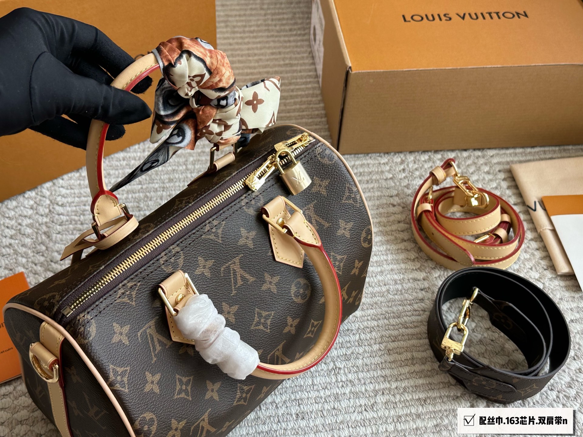 LV speedy25 pillow bag high quality