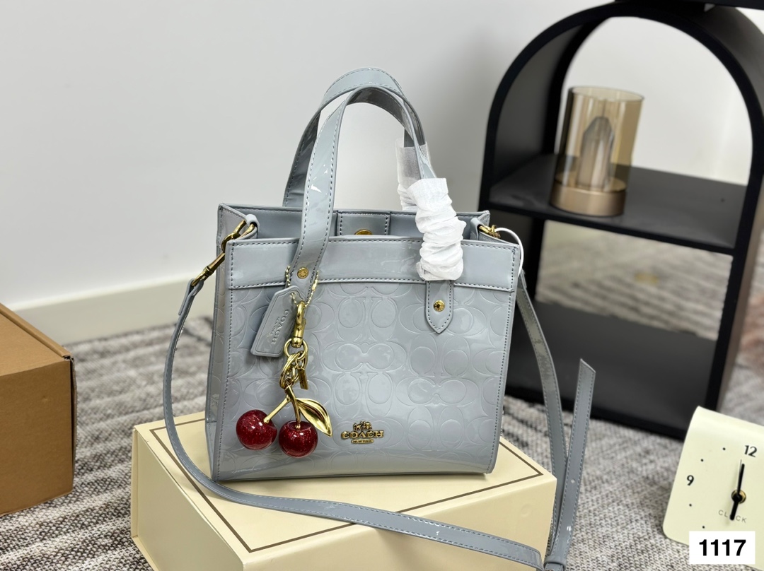 Coach Tote bag