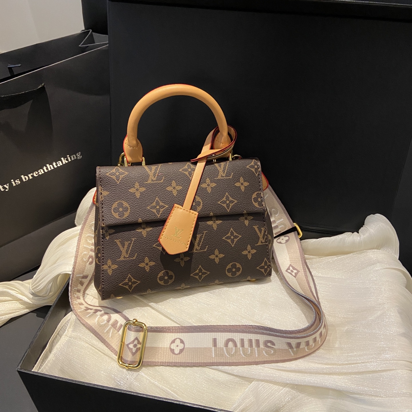 Louis Vuitton Presbyopia Women's Bag Crossbody Shoulder Handbag