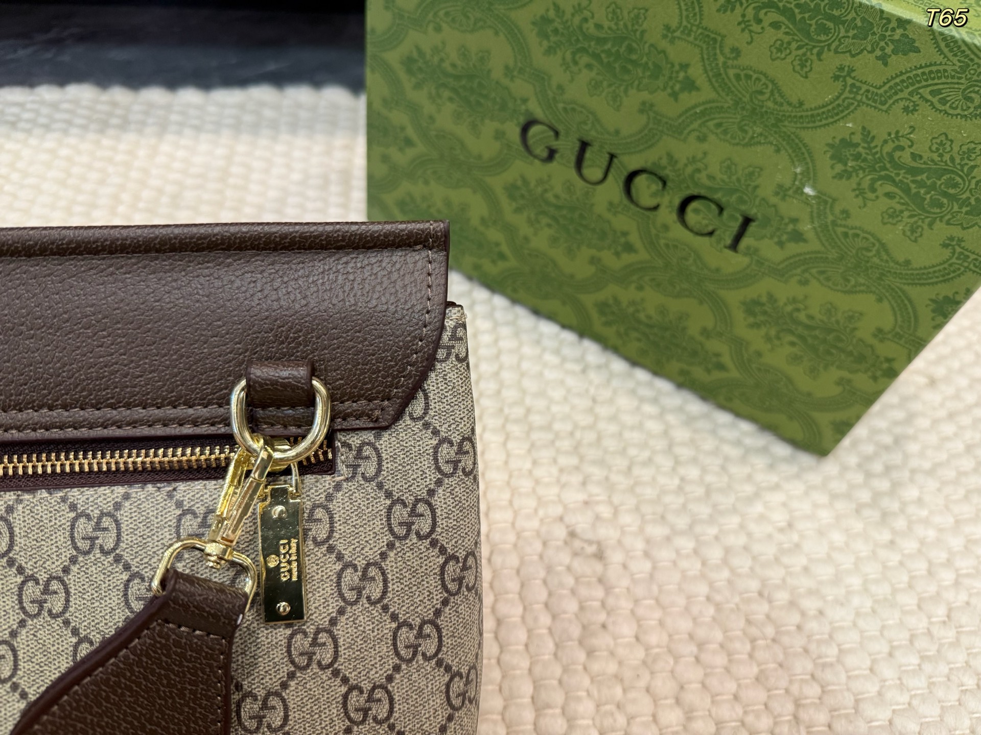 Gucci Crossbody Messenger Bag