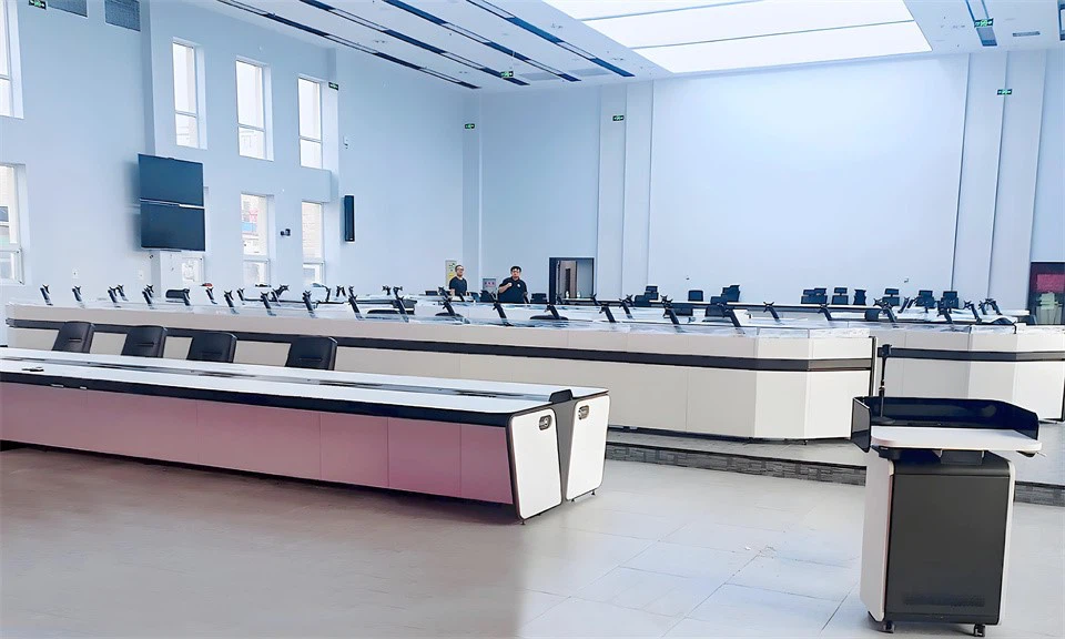 Communication Company Network Management Center