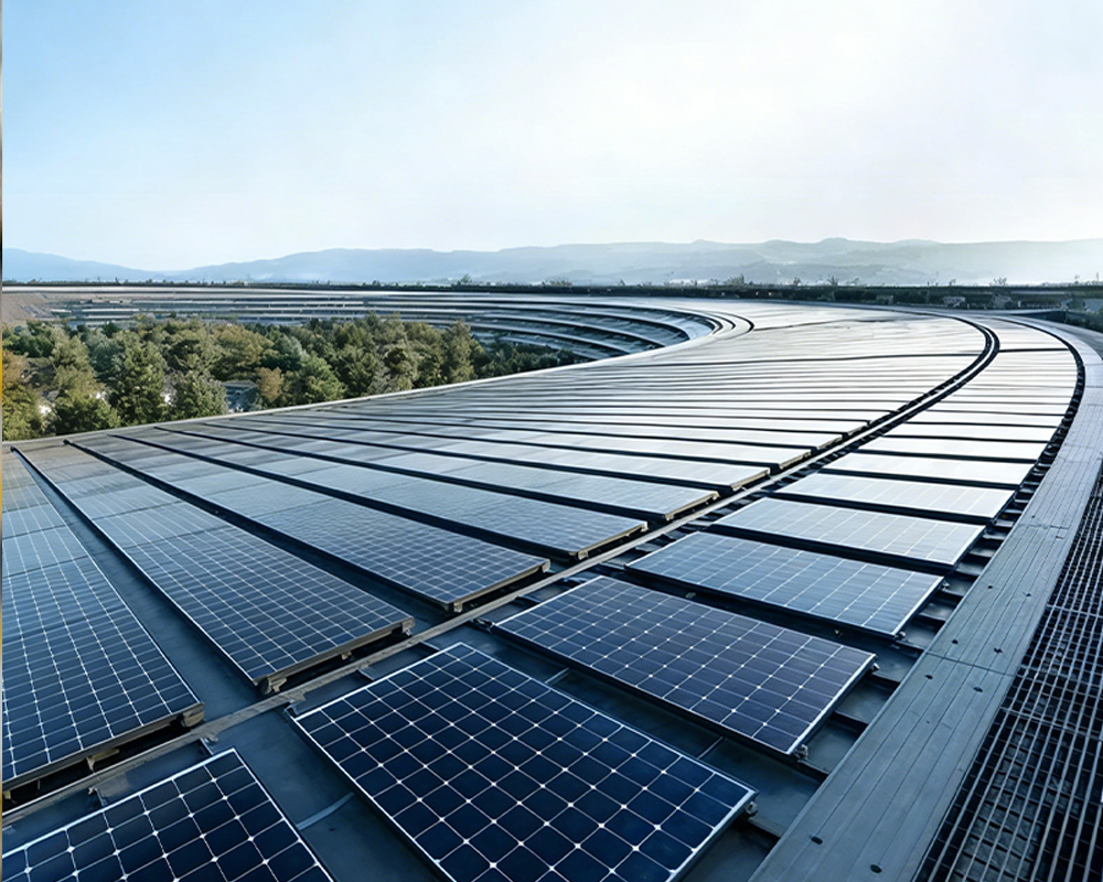 From the mutual influence between distributed photovoltaic power plants and distribution networks—discussing the innovative development direction of inverter technology