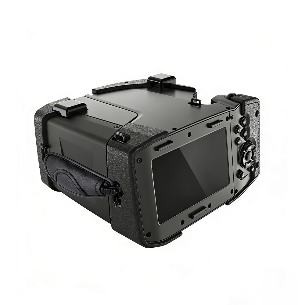 Handheld Multi-sensor Night Vision Device