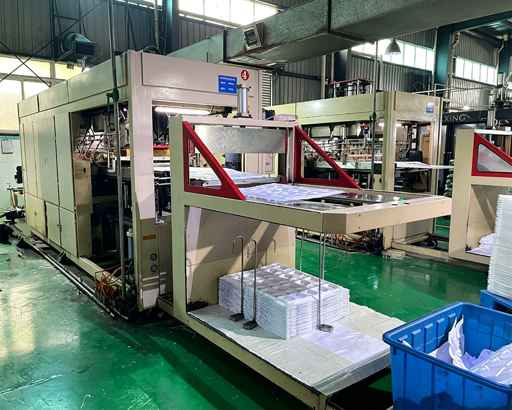 Blister Forming Machine