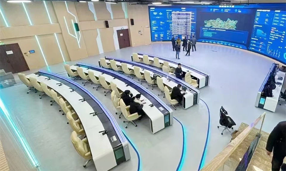 Automotive Company Monitoring Center