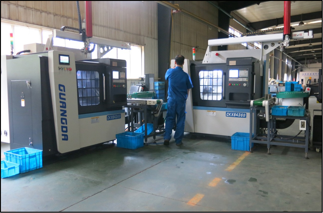 CNC machine center