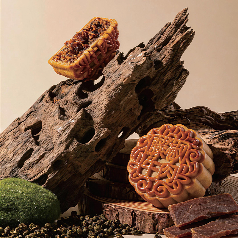 Cantonese-Style Modern Mooncake View 2