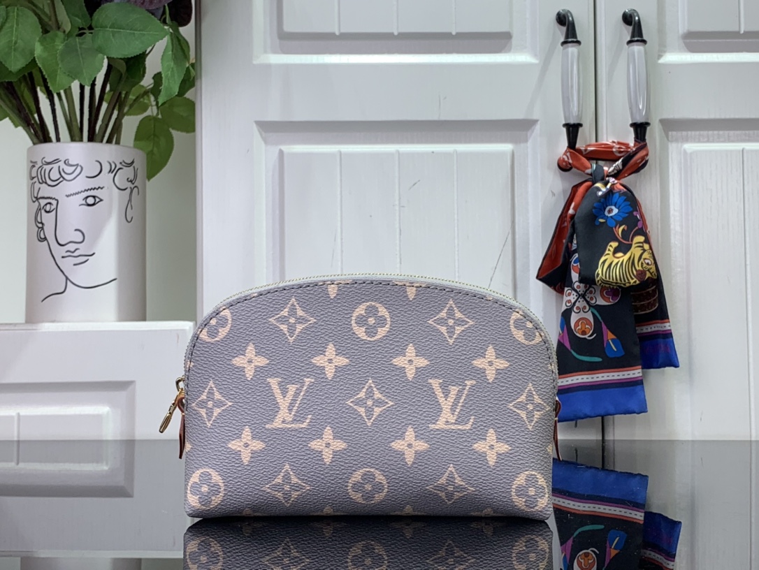 LV M16440