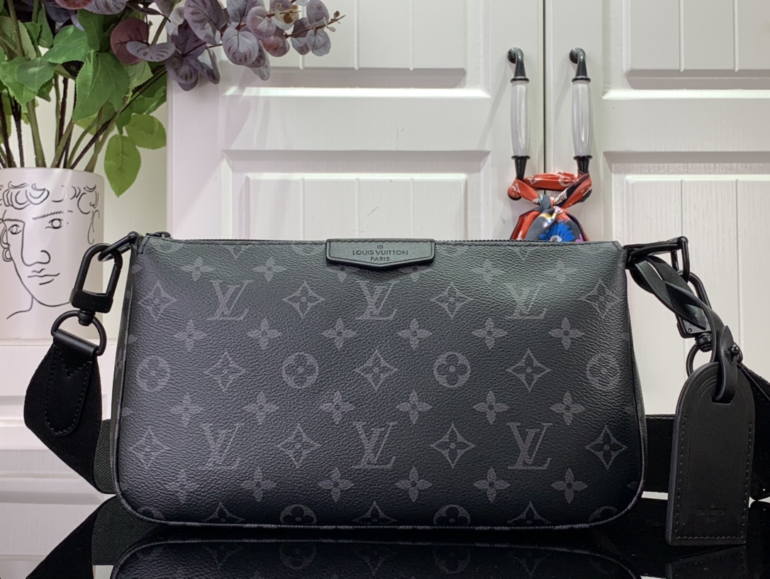 LV M11741