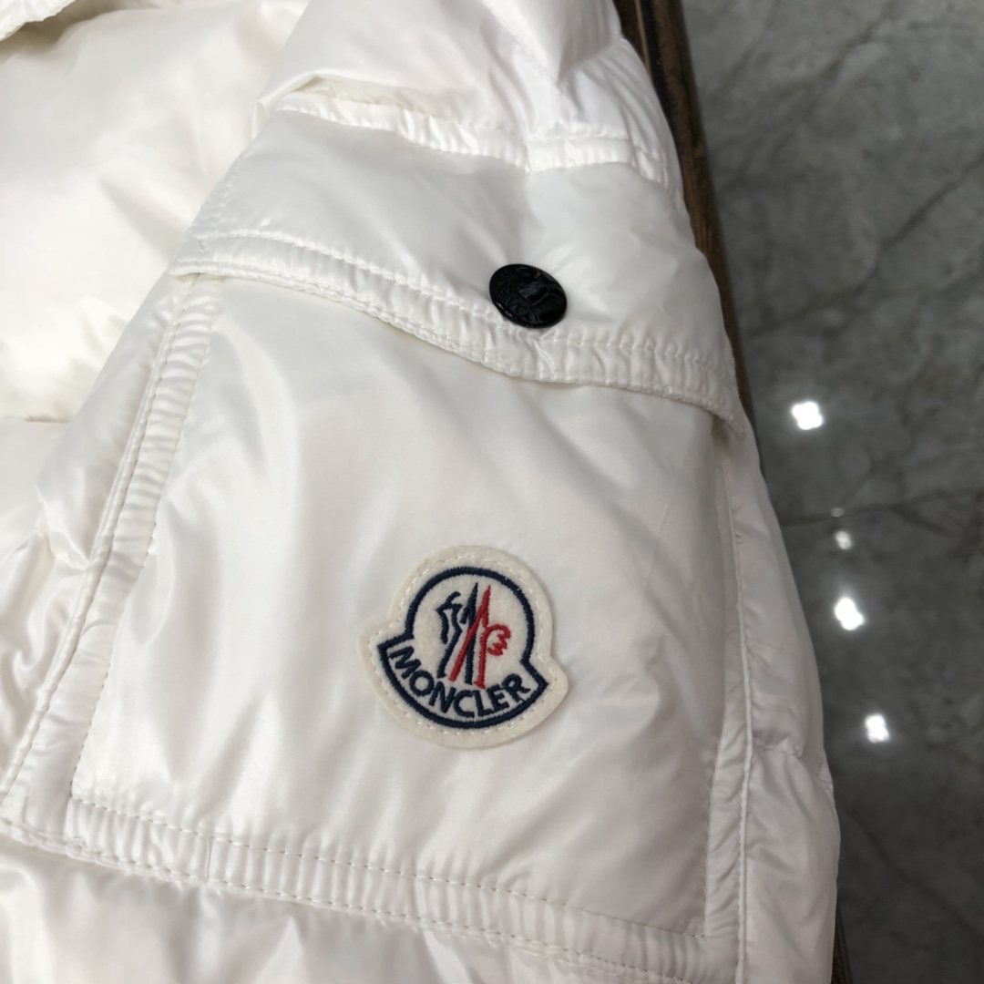 Moncler