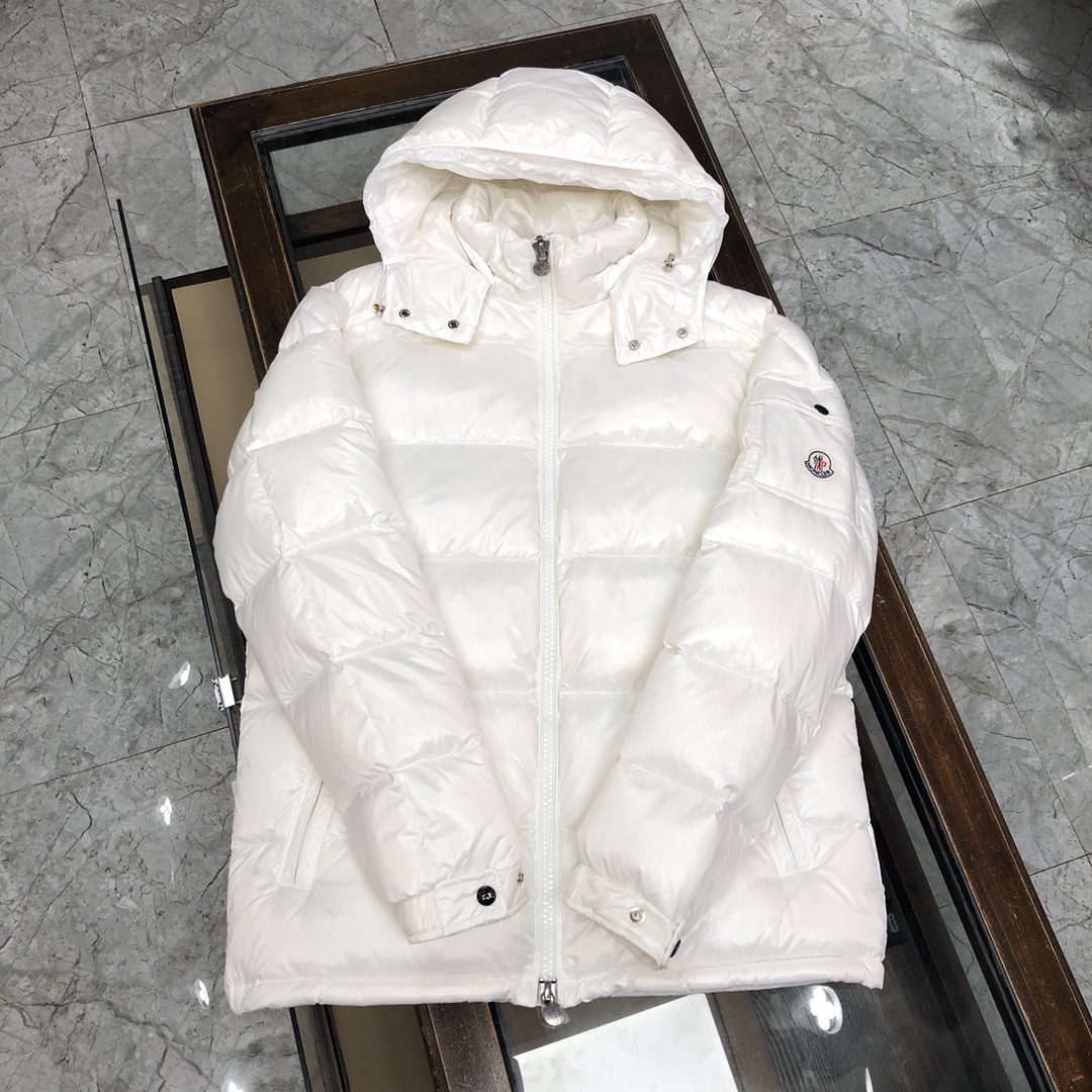 Moncler
