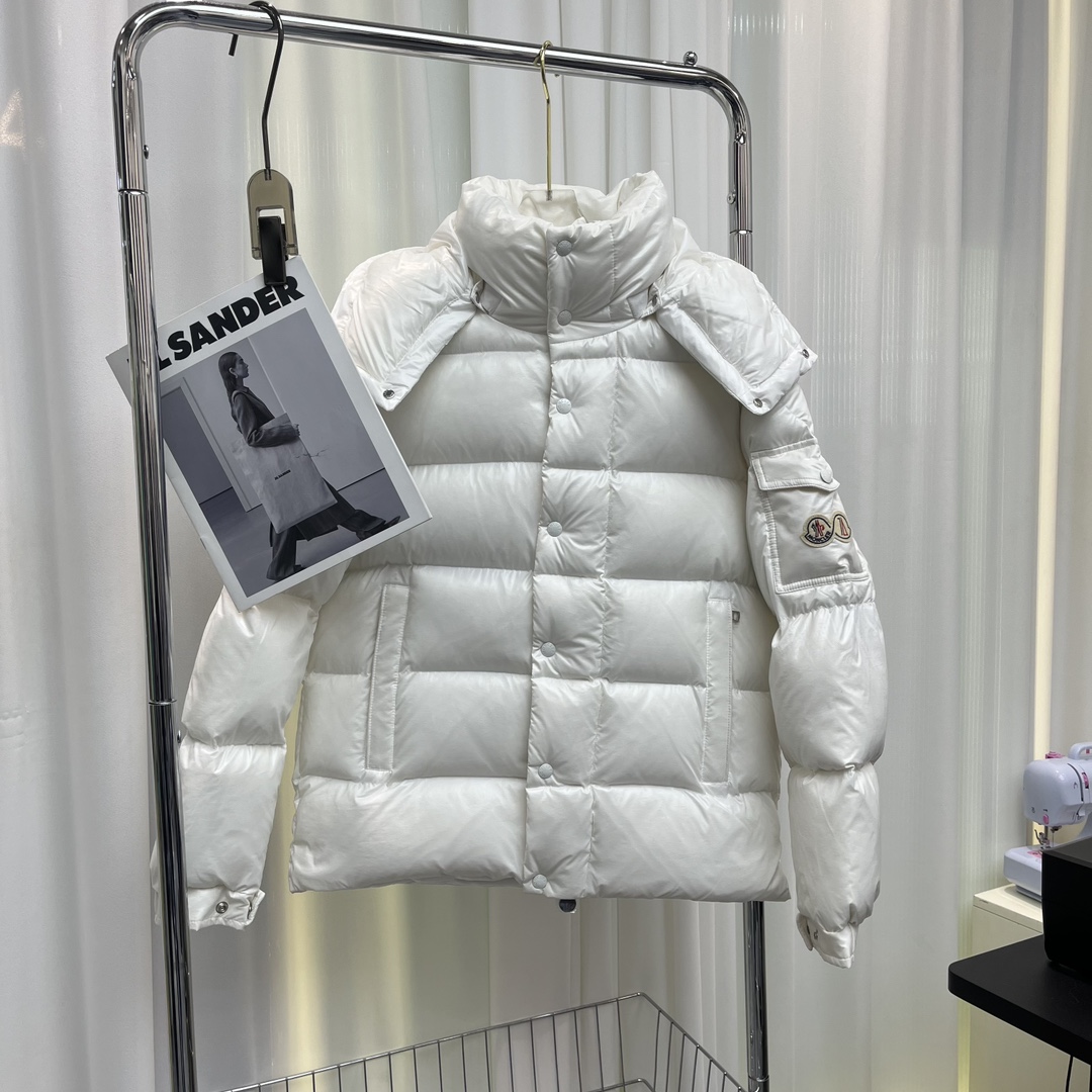 Moncler