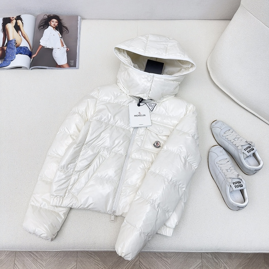 Moncler
