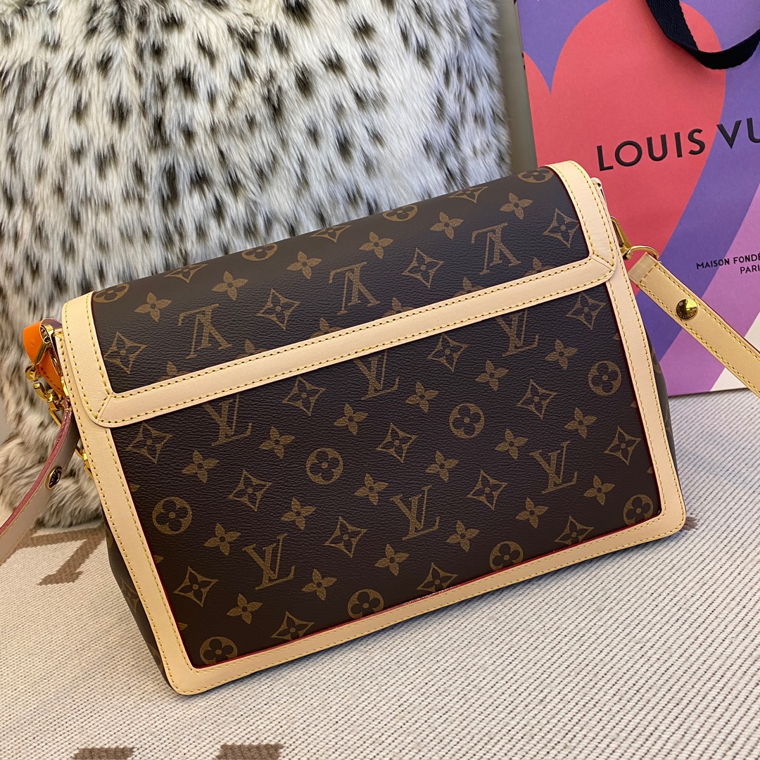 LV DAUPHINE SOFT