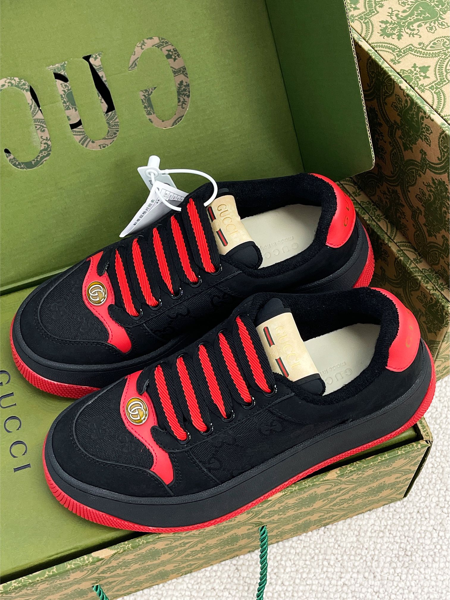 GUCCI
