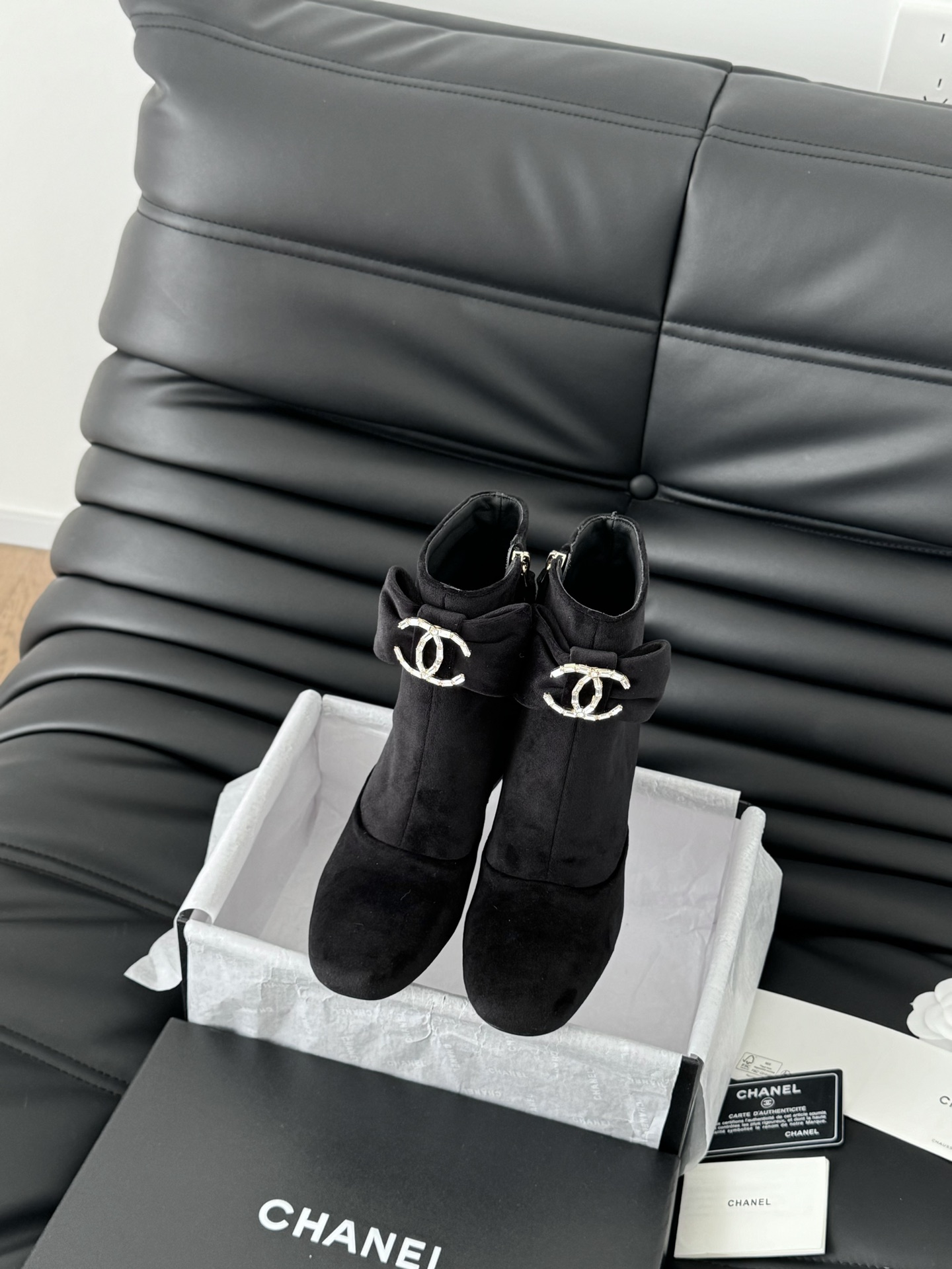 CHANEL