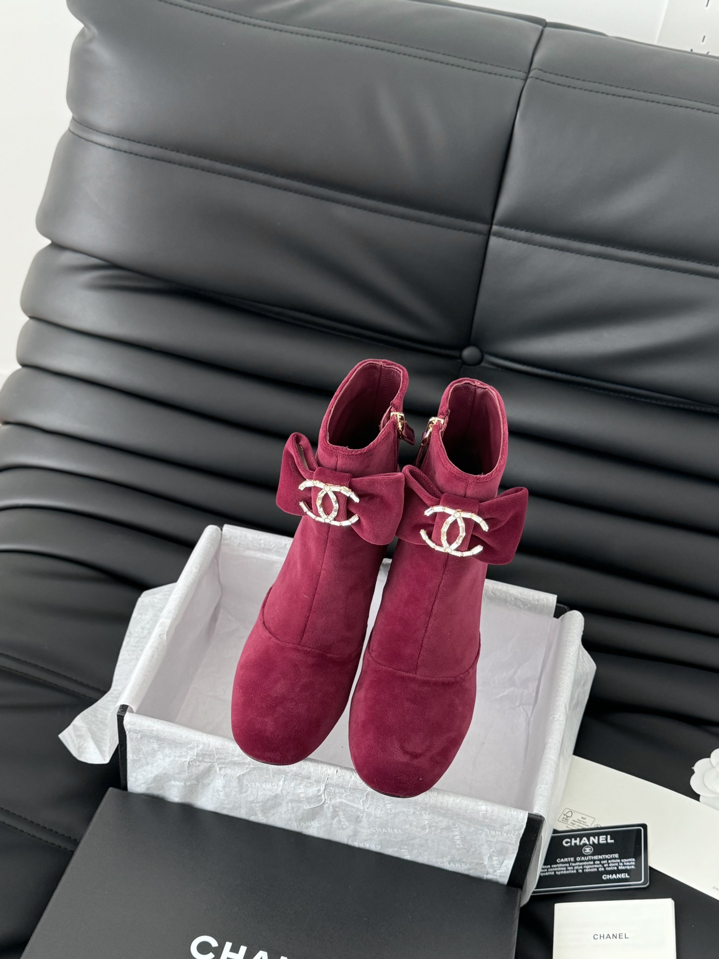 CHANEL