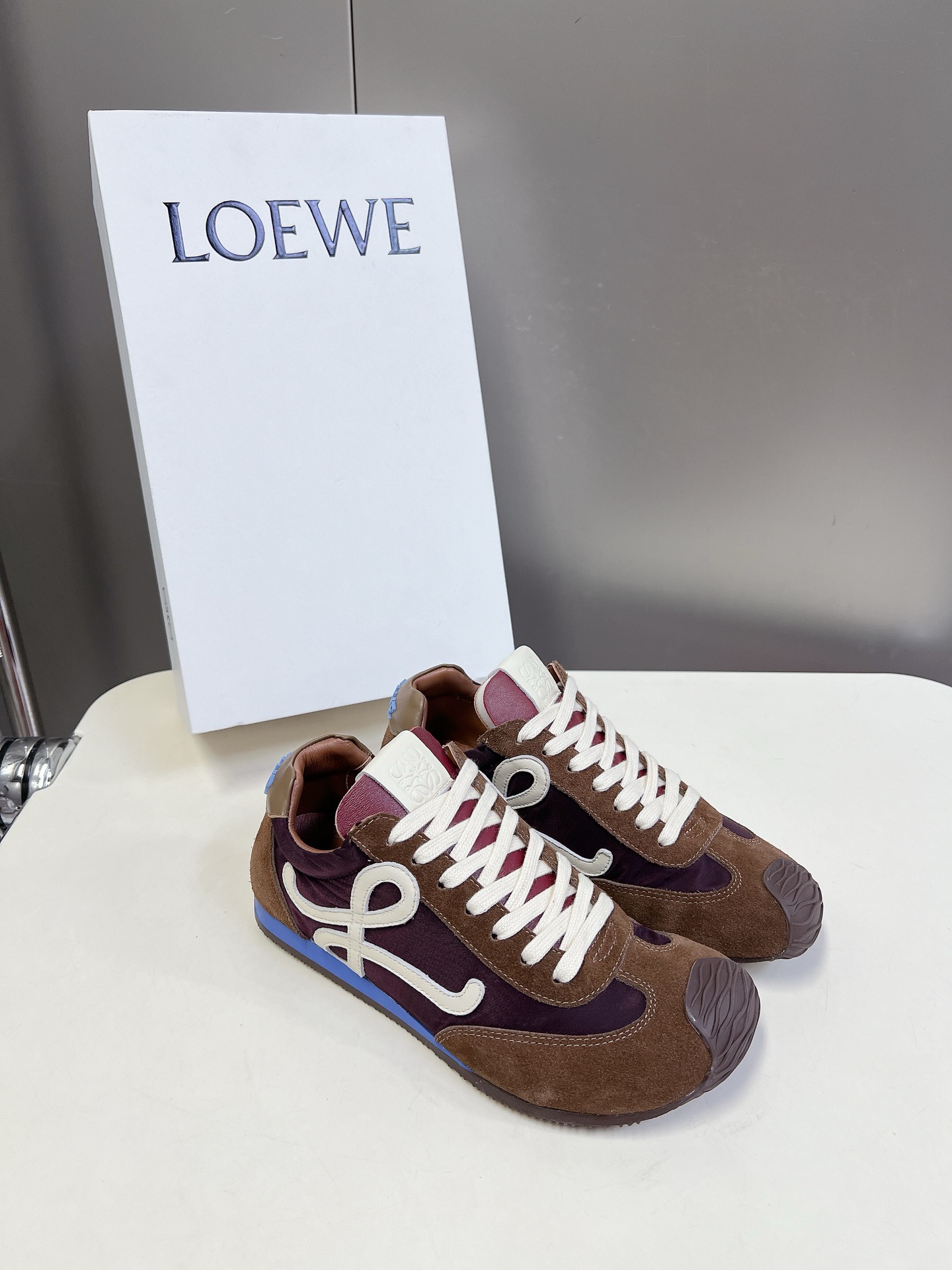 LOEW.E
