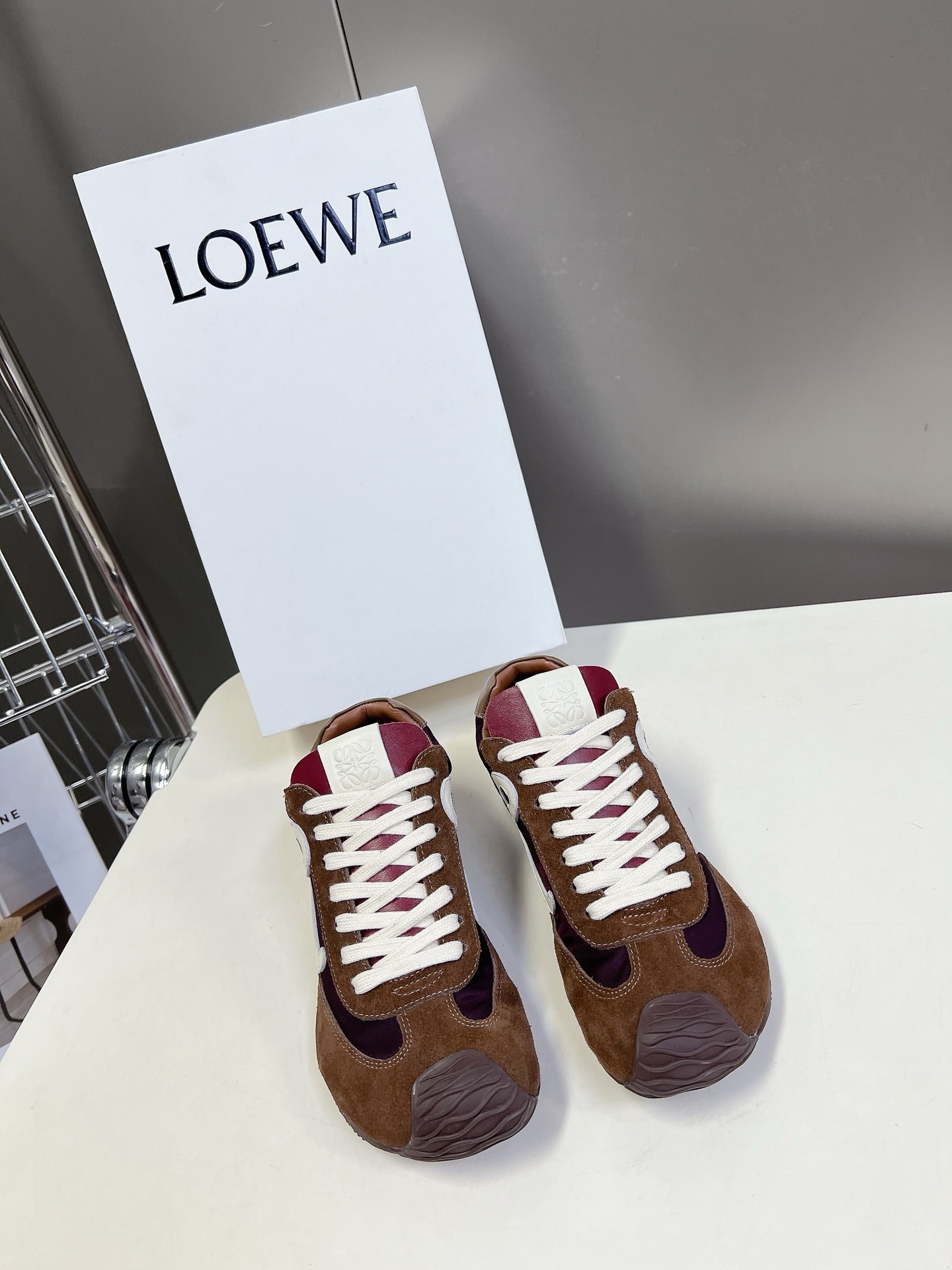 LOEW.E