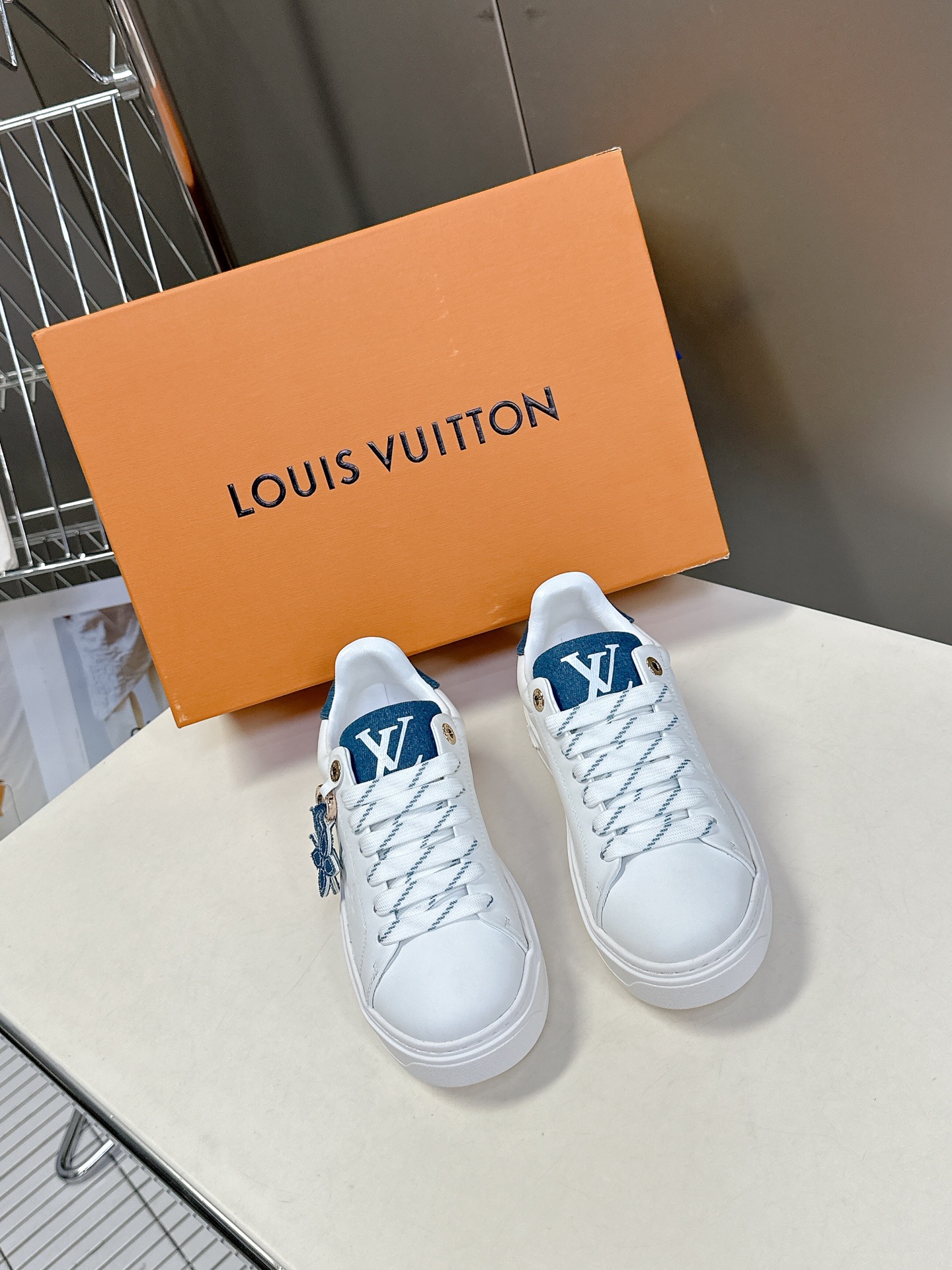 Louis vuitton