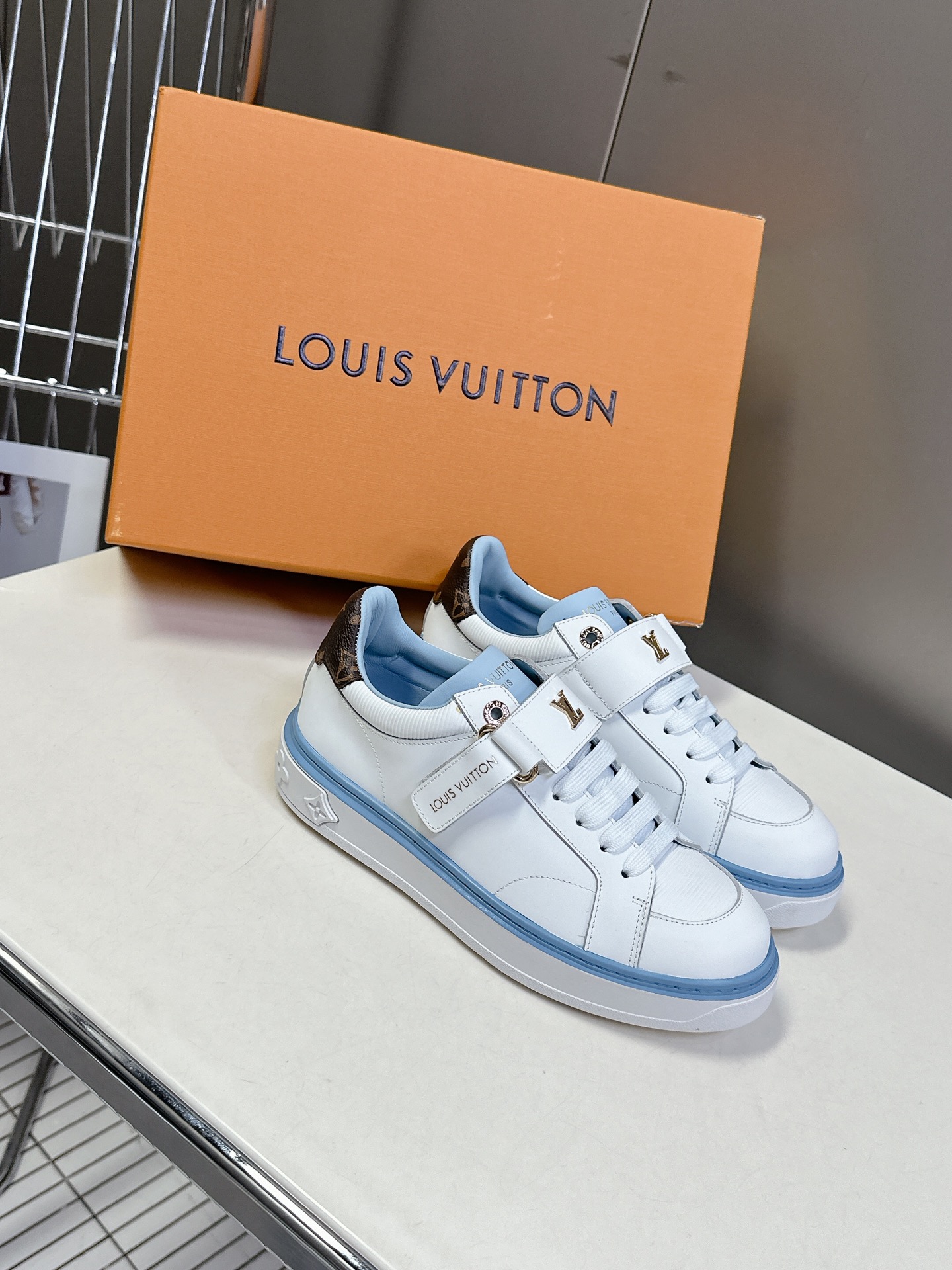 Louis vuitton